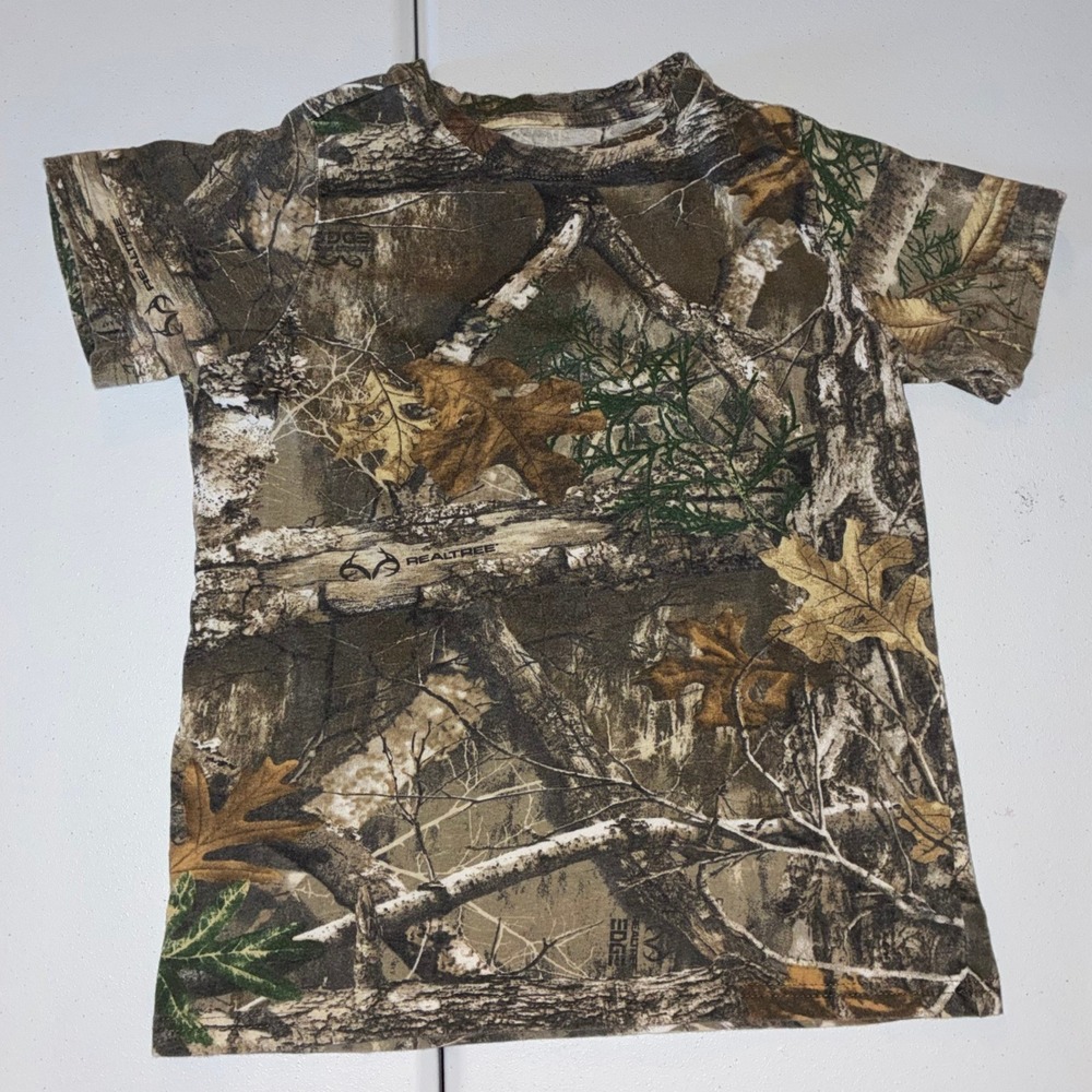Magellan Outdoors Boys Large Realtree Edge Camo T-Shirt Hunt Gear Short Sleeve